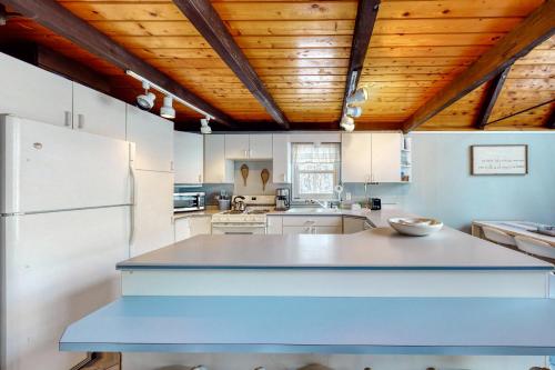 Tranquil Pond Retreat - image 7
