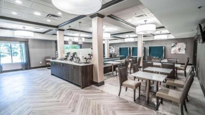 Best Western Premier Conyers - image 3