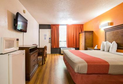 Motel 6-Conyers GA - image 12