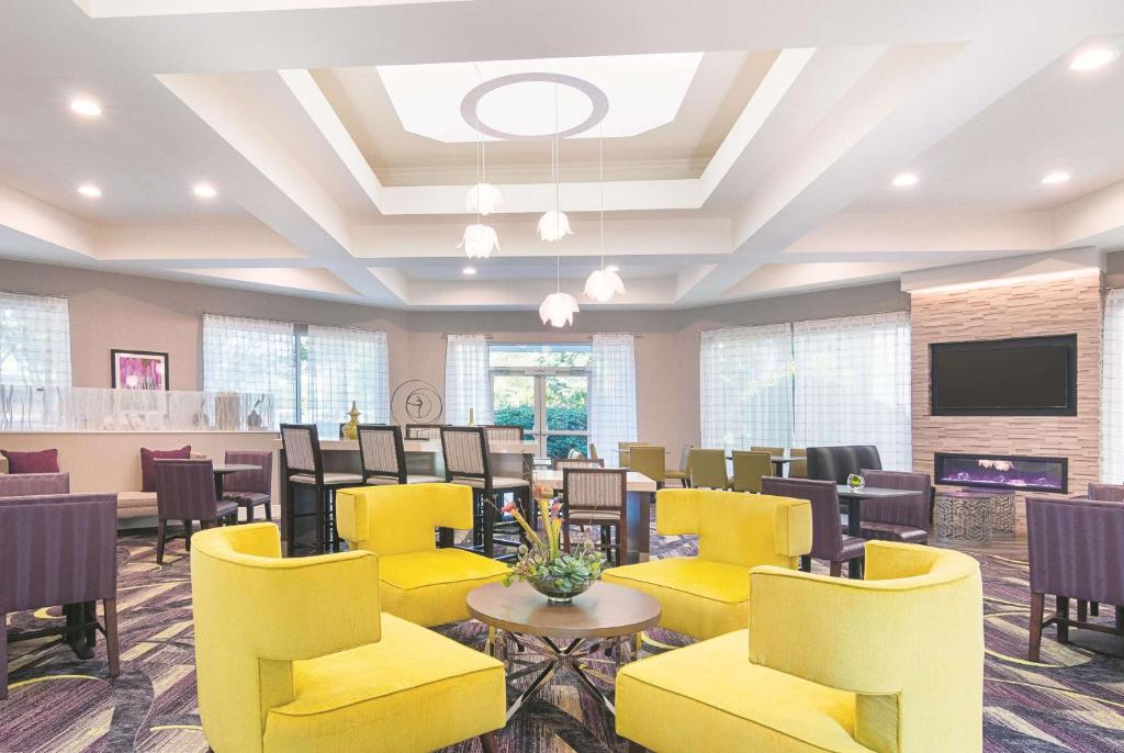 La Quinta by Wyndham Atlanta Conyers - image 6