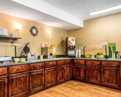 Quality Inn Conyers I-20 - image 13