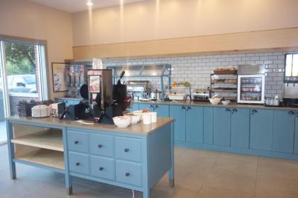Country Inn & Suites by Radisson Conyers GA - image 13