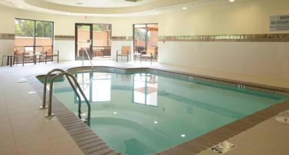 Courtyard by Marriott Atlanta Conyers - image 10