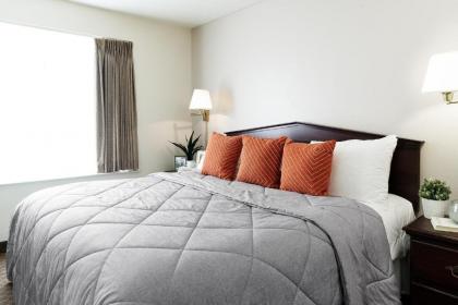 InTown Suites Extended Stay Atlanta GA - Conyers - image 13