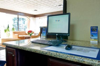 Best Western Thunderbird Motel - image 15