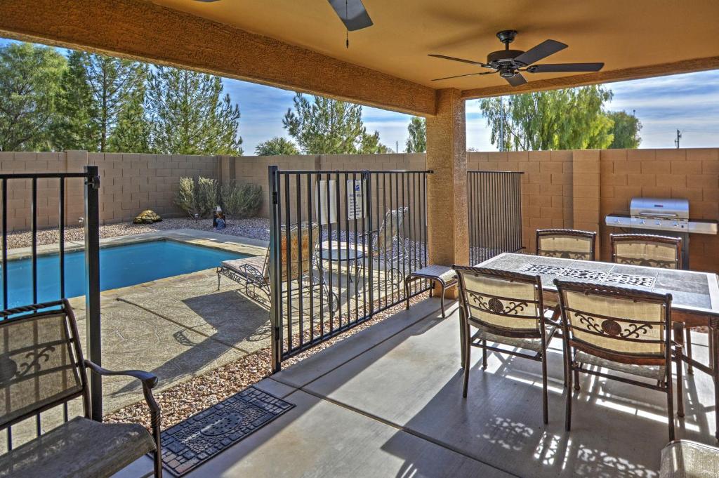 Coolidge Getaway with Pool Hot Tub and Fire Pit! - image 2