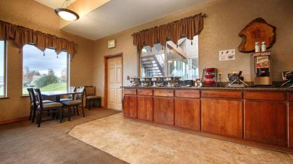 Best Western Holiday Hotel - image 4