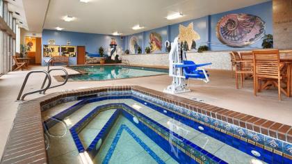 Best Western Holiday Hotel - image 6