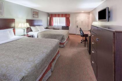Global Inn - image 11