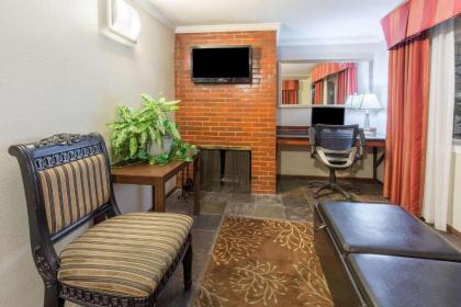 Global Inn - image 3