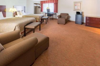 Global Inn - image 9
