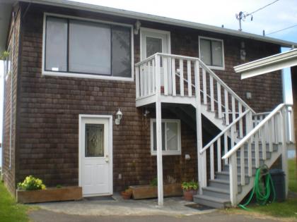 Plainview Motel - image 11