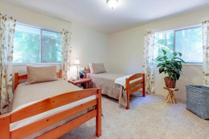 Sea Spray Hideaway - image 8