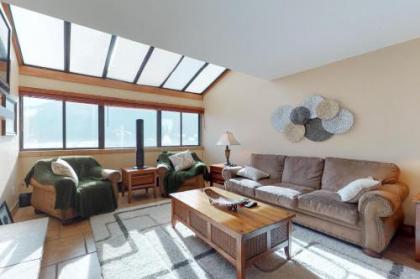 Village Square Penthouse Suite Colorado