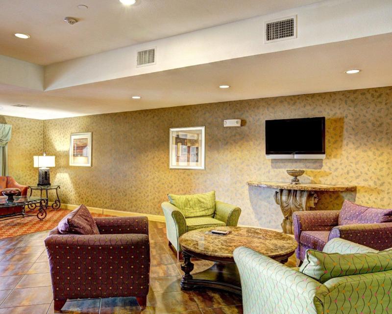 Quality Suites - image 3