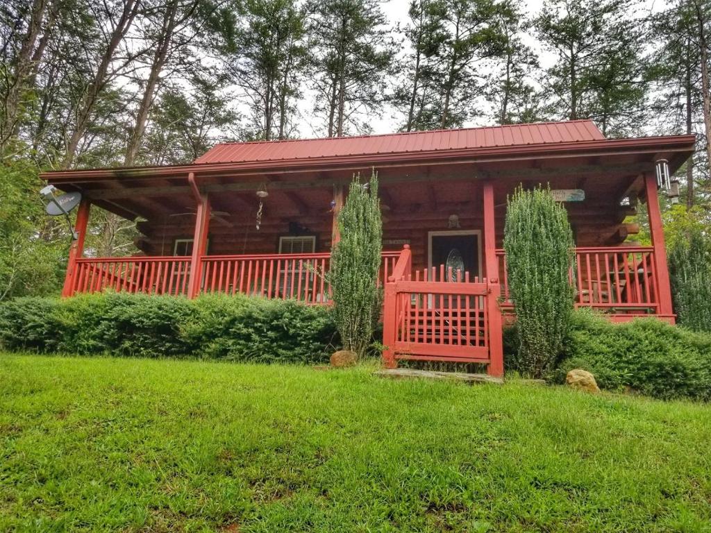 Holly Hill-Ocoee River Cabin Rental - main image