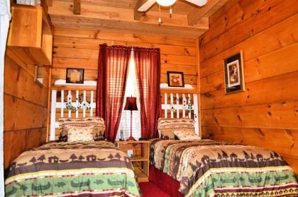 Holly Hill-Ocoee River Cabin Rental - image 12