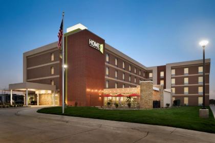 Home2 Suites By Hilton Iowa City Coralville - image 1