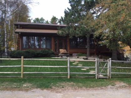 Glacier Homestead - image 2