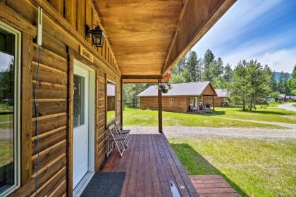 Grinnell Cabin BBQ Kitchen 7 Mi to Glacier NP - image 11