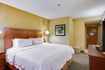 Hampton Inn Pittsburgh/Airport - image 21