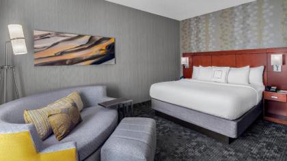 Courtyard by Marriott Pittsburgh Airport - image 5
