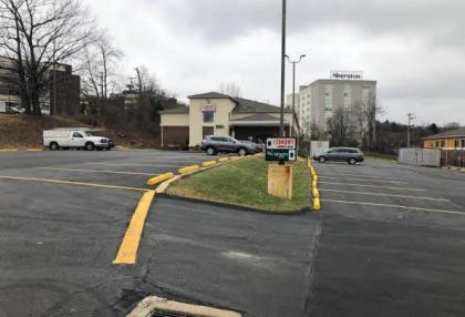 Economy Inn PIt Airport Coraopolis