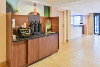 Fairfield Inn Corning Riverside - image 15