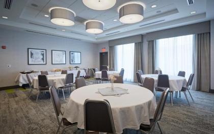 Hilton Garden Inn Corning Downtown - image 13