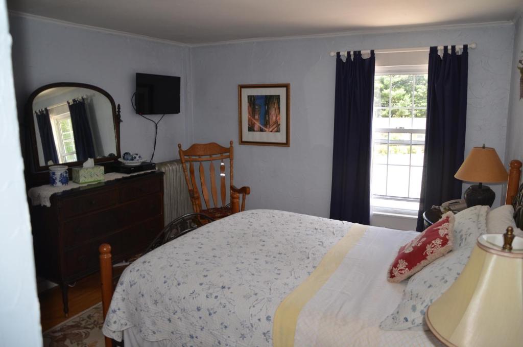 Cornwall Inn - image 5