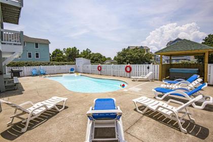 A Beach Attitude 4017 - image 8