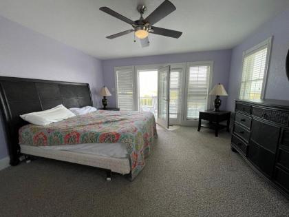 Oceanfront grandeur 4x4 Outerbanks -Hemingway - image 12