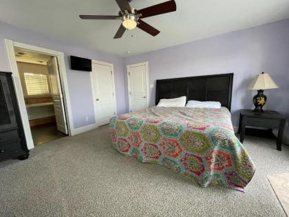Oceanfront grandeur 4x4 Outerbanks -Hemingway - image 18