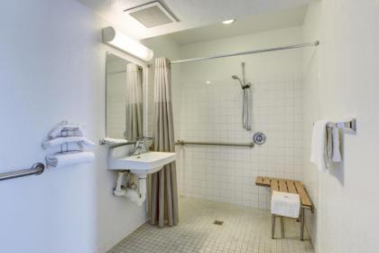 Motel 6-Corona CA - image 3