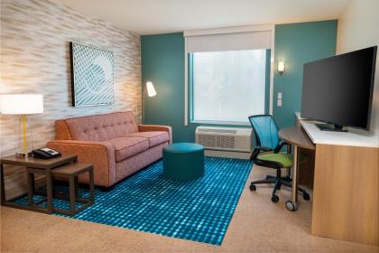 Home2 Suites Corona Ca - image 11