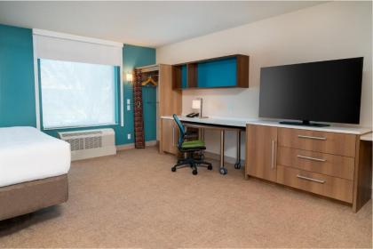 Home2 Suites Corona Ca - image 13