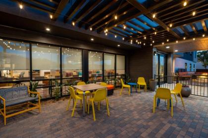 Home2 Suites Corona Ca - image 5