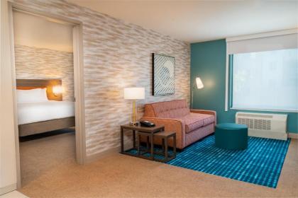 Home2 Suites Corona Ca - image 9