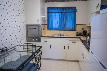 Villa Capri by the Sea - image 6