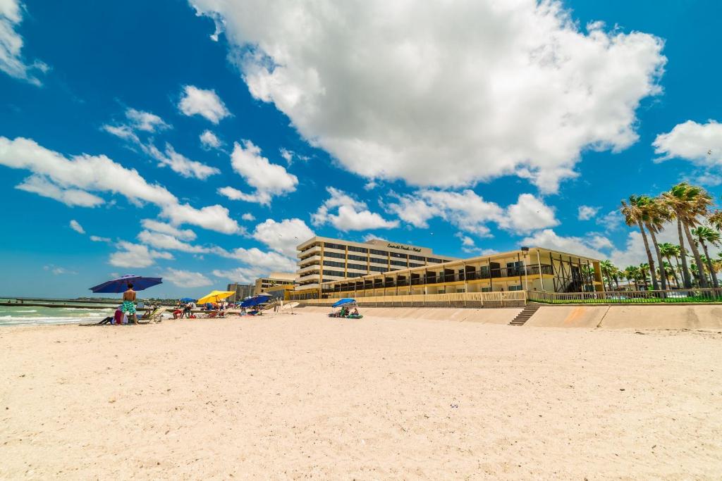 Emerald Beach Hotel Corpus Christi - main image