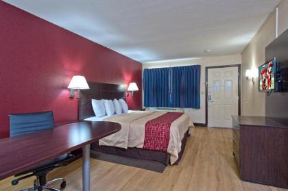 Red Roof Inn Corpus Christi South - image 4