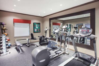 Hawthorn Suites by Wyndham Corpus Christi - image 3