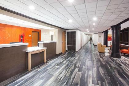 Hawthorn Suites by Wyndham Corpus Christi - image 4