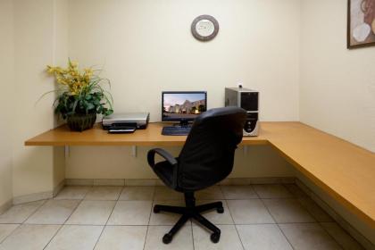 Candlewood Suites Corpus Christi-SPID an IHG Hotel - image 2