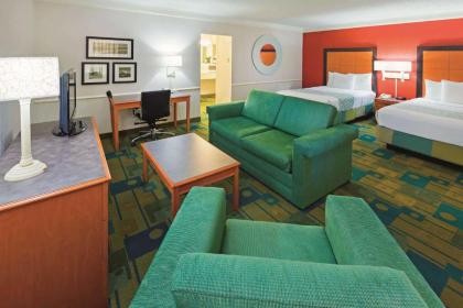 La Quinta Inn by Wyndham Corpus Christi North - image 3