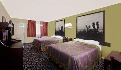 Super 8 by Wyndham Corpus Christi Northwest - image 3