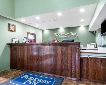 Rodeway Inn Corpus Christi I-37 - image 3