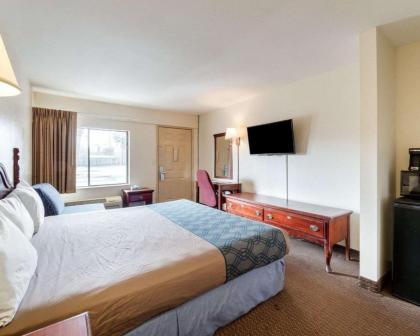 Rodeway Inn Corpus Christi I-37 - image 4