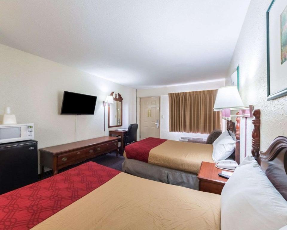 Rodeway Inn Corpus Christi I-37 - image 5