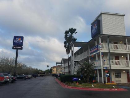 InTown Suites Extended Stay Corpus Christi - image 3